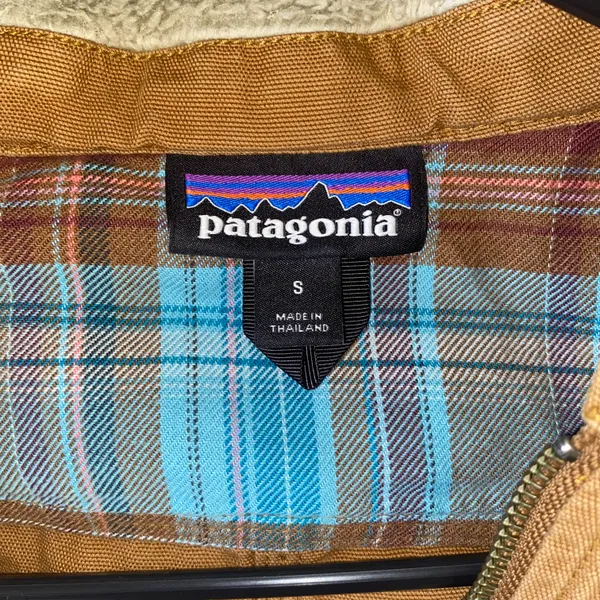 Patagonia Embroidered  jacket - Image 13