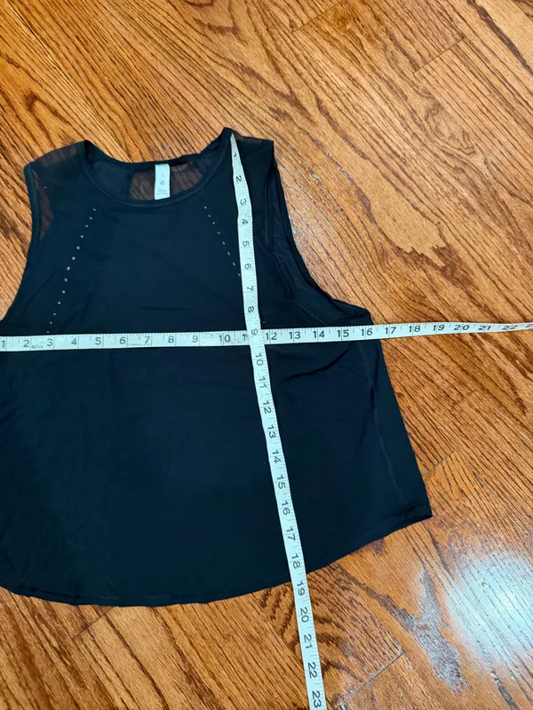 Lululemon Muscle Tank - Image 3