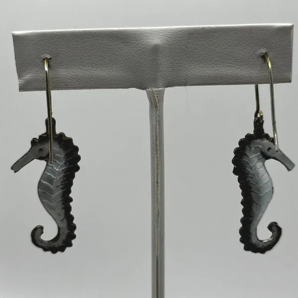 Vintage Style White Black Seahorse Drop‎ Earrings Silver Tone Nautical Coastal - Image 6