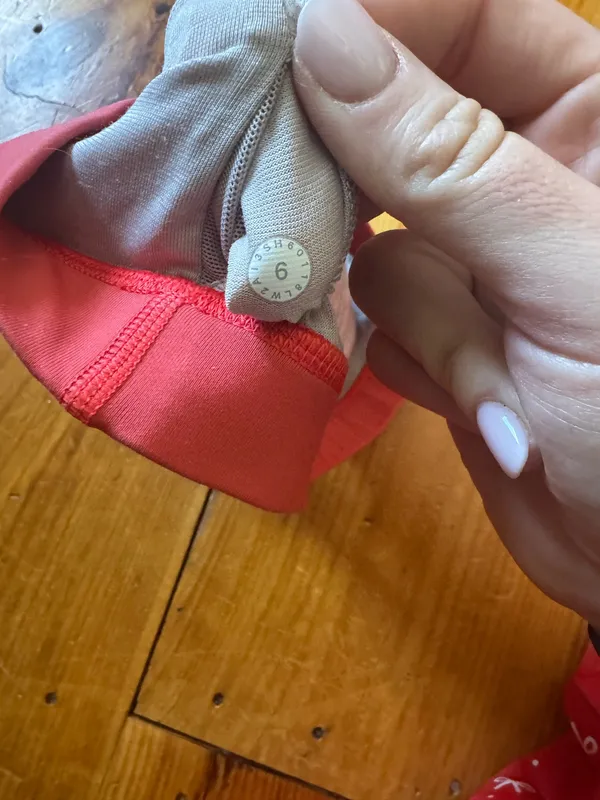 Lululemon Energy Sports Bra - Image 5