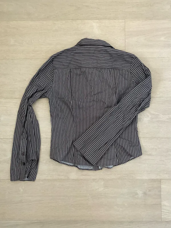 Bershka Button-Up Top - Image 6