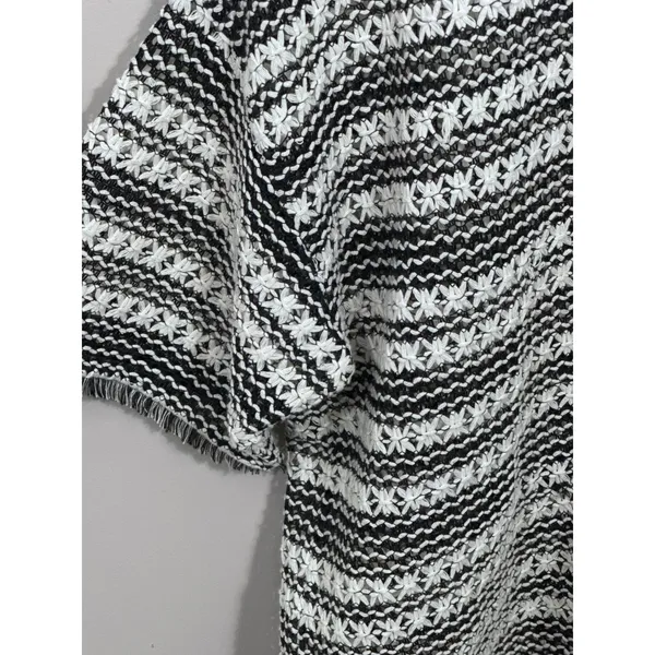 LOFT Womens Large Black White Striped Textured Knit Fringe Short Sleeve‎ Blouse - Image 2
