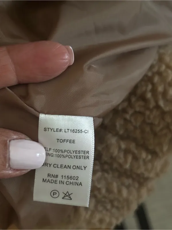 LUSH‎ "Toffee" Teddy Sherpa Faux Fur Cropped Moto Jacket - Size M - Image 6