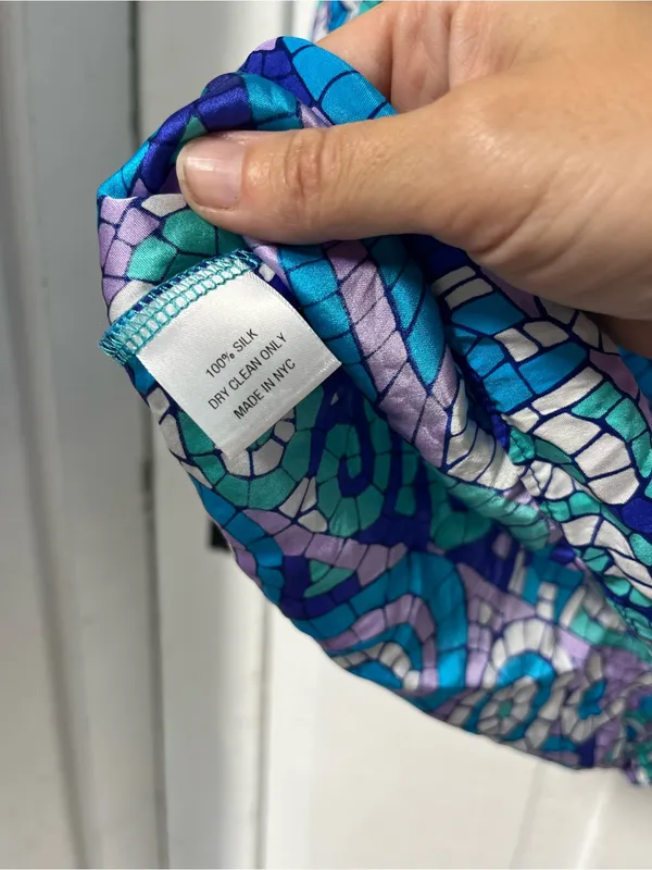 Alice & Trixie Mosaic Print Silk Blouse size medium - Image 6
