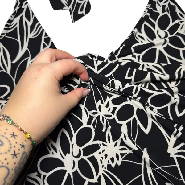 Y2K Black & White Floral Halter Swim Top - Image 2