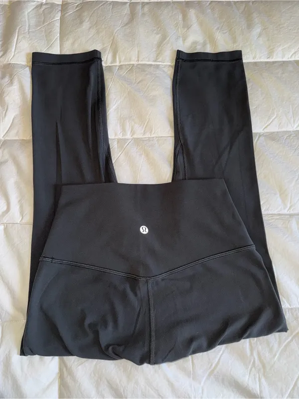 lululemon athletica Olive Green Capri Leggings - Image 4