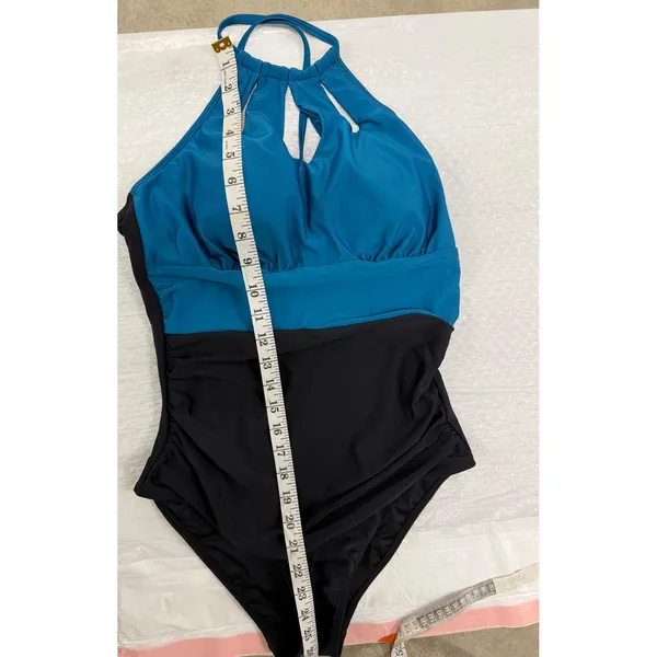 Cupshe Teal Black Colorblock Halter‎ Keyhole One Piece Swimsuit NWT Size M - Image 2