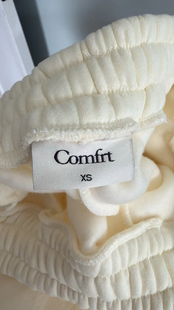 Comfrt XS Minimalist Straight Leg Sweatpants - Image 8