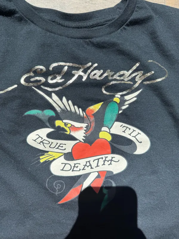 Ed Hardy Y2K Graphic Cropped Baby Tee - Image 3