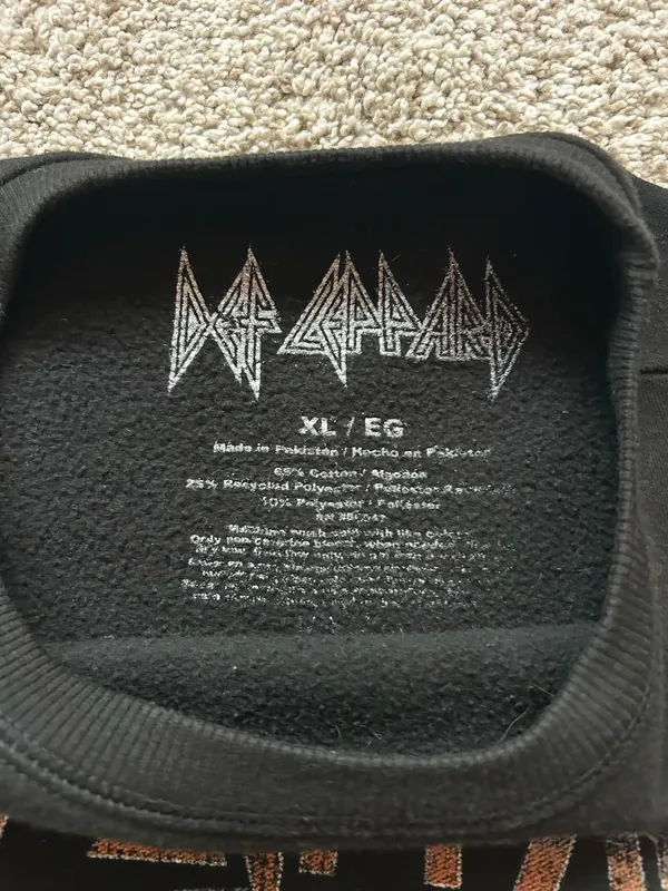 Def Leppard Crewneck - Image 3