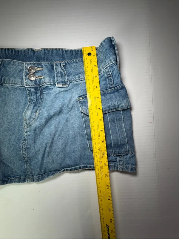 H&M Light Denim Cargo Mini Skirt - Image 5