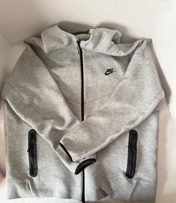 Nike Tech Hoodie Full-Zip Sportswear Fleece - Image 2