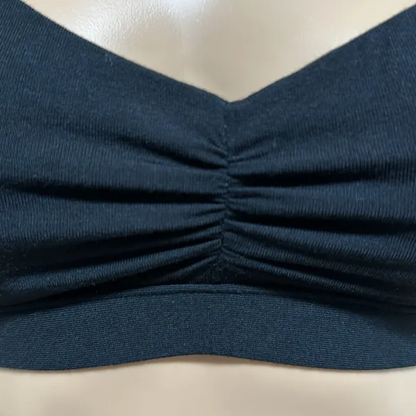 NWOT Me Undies Black Feel Free Ruched Bralette - Image 2