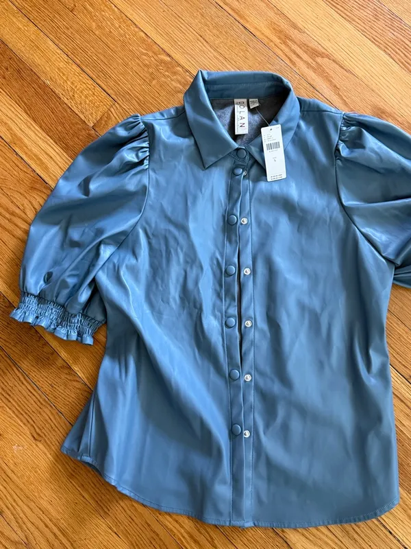 NWT Anthropologie Dolan left coast Puff Sleeve Faux Leather Blouse blue Size S - Image 2