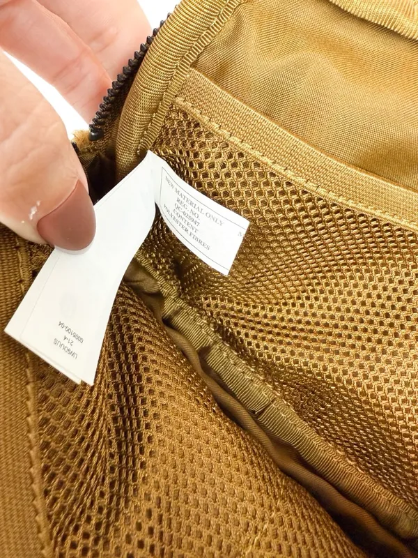 Lululemon Everywhere Belt Bag‎ 1L Fleece Burnt Caramel Sherpa - Image 10