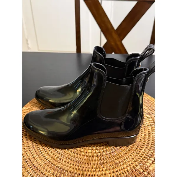 Marc Fisher Womens Black Glossy‎ Chelsea Rain Boots Size 10 Rubber Ankle Booties - Image 7