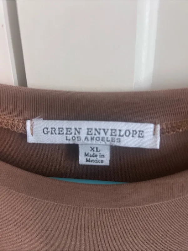 Green Envelope Taupe Short - Image 3
