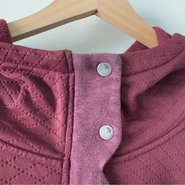 The North Face Red Utility Jacket with Hood Tunic Length Pockets Full Zip quilt - Image 5