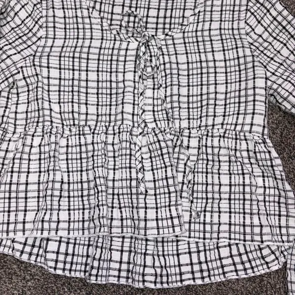 Altar'd State white and black plaid blouse with ruffle details, size S - Image 7