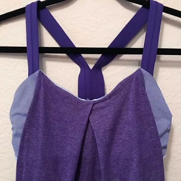 NWOT Lululemon‎ Purple Built-In Bra Workout Tank Top Size 4-6​ - Image 4