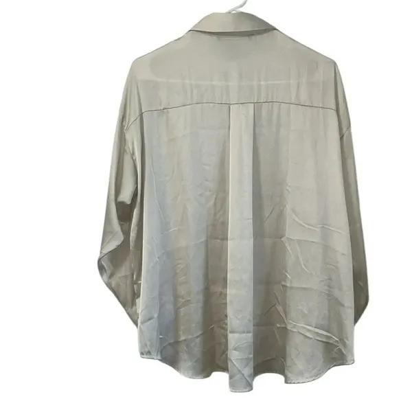 Zara Pearl White Satiny Button Down Shirt(Size Small) - Image 4