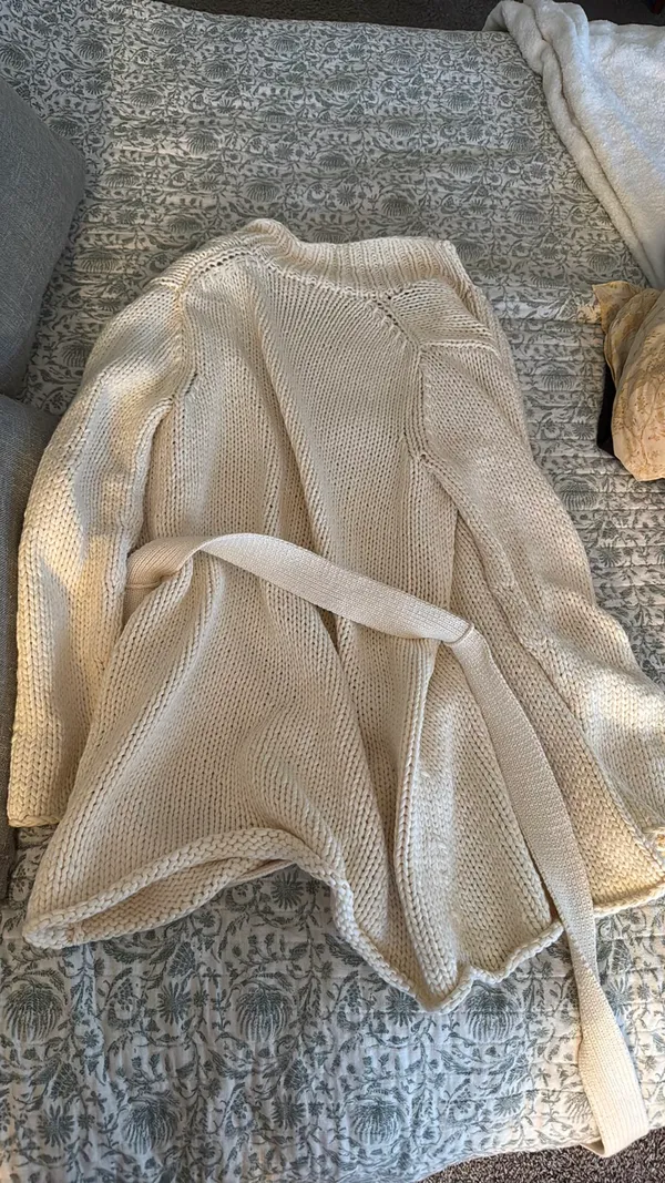 Belted knit cardigan - Image 4