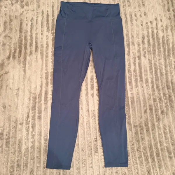 Fabletics Motion365 High Waisted Pocket Leggings Blue‎ Womens Size L 27 Inseam - Image 2