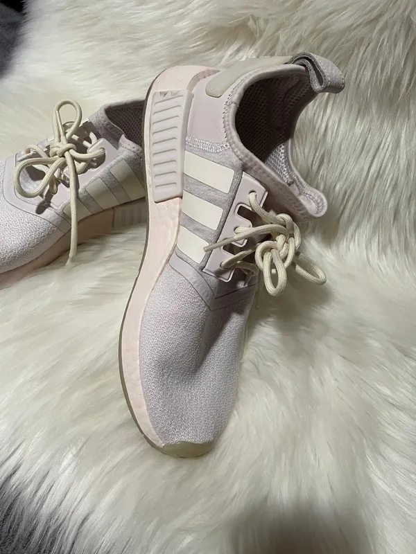 Adidas Kendra Keni Harrison (Women's Sizes) 9.5 Pink Shoes - Image 3