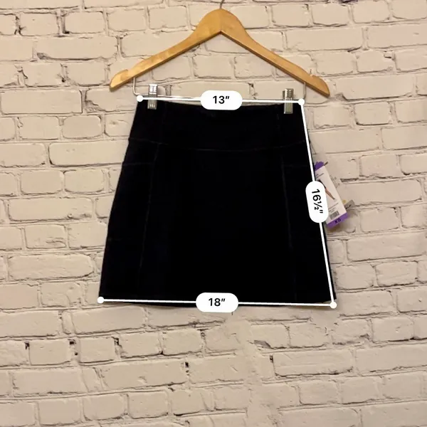 Women’s GoWalk High Waist Skort Black NWT - Image 3