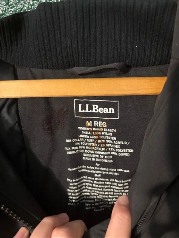 L.L.Bean Women’s Down Bomber Jacket / Flight Jacket with Faux Fur Hood – Medium - Image 2