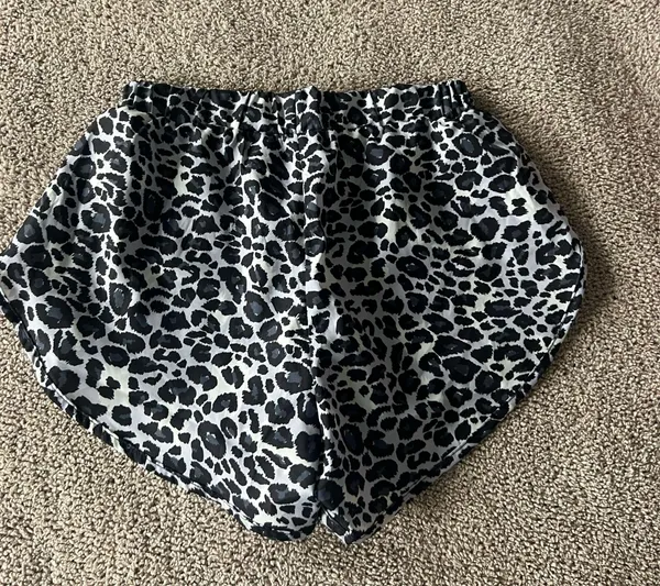 SheIn Shorts - Image 2