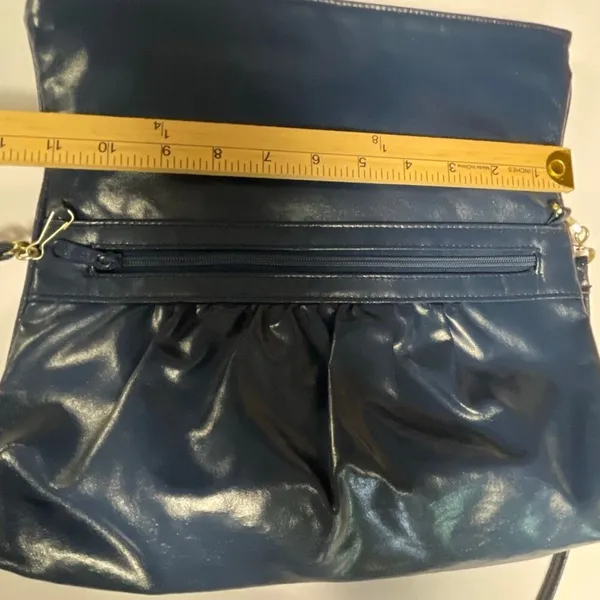 Vintage Valerie Barad blue leather crossbody handbag. - Image 9