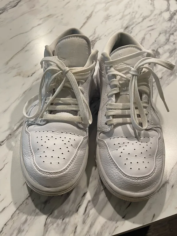 Nike Air Jordan - Image 4