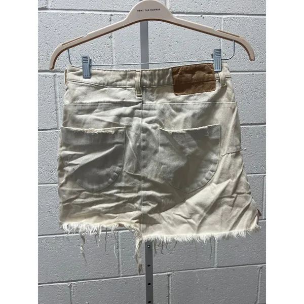 One Teaspoon Sz 26 White Wash 5-Pocket Frayed Raw Hem Denim Jean Mini Skirt - Image 3