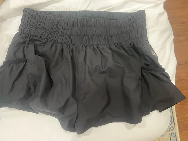 Black Free People shorts - Image 3