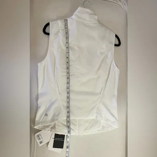 Lululemon NWT Push Your Pace Vest White Size 12 - Image 11