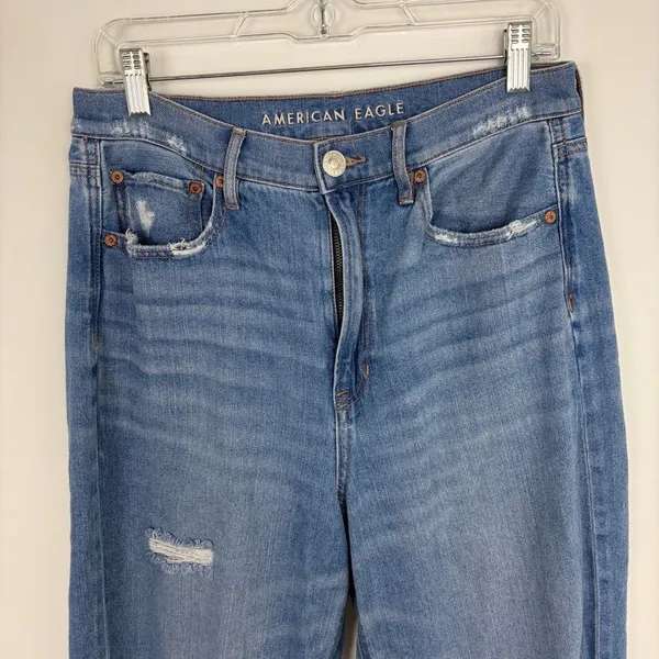 American Eagle Baggy Jean Medium Wash Denim Distressed Closet Basic Size 10 - Image 2