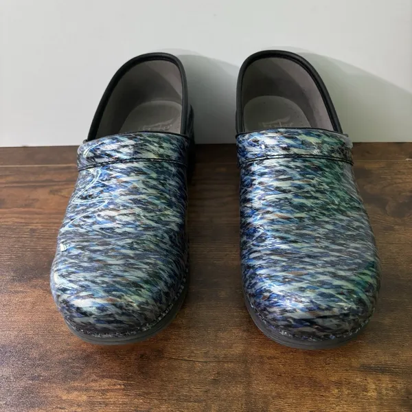 Dansko Pro LT Clogs Women's Size 10.5 US, 41 EU Blue Silver Black Patent Leather - Image 2
