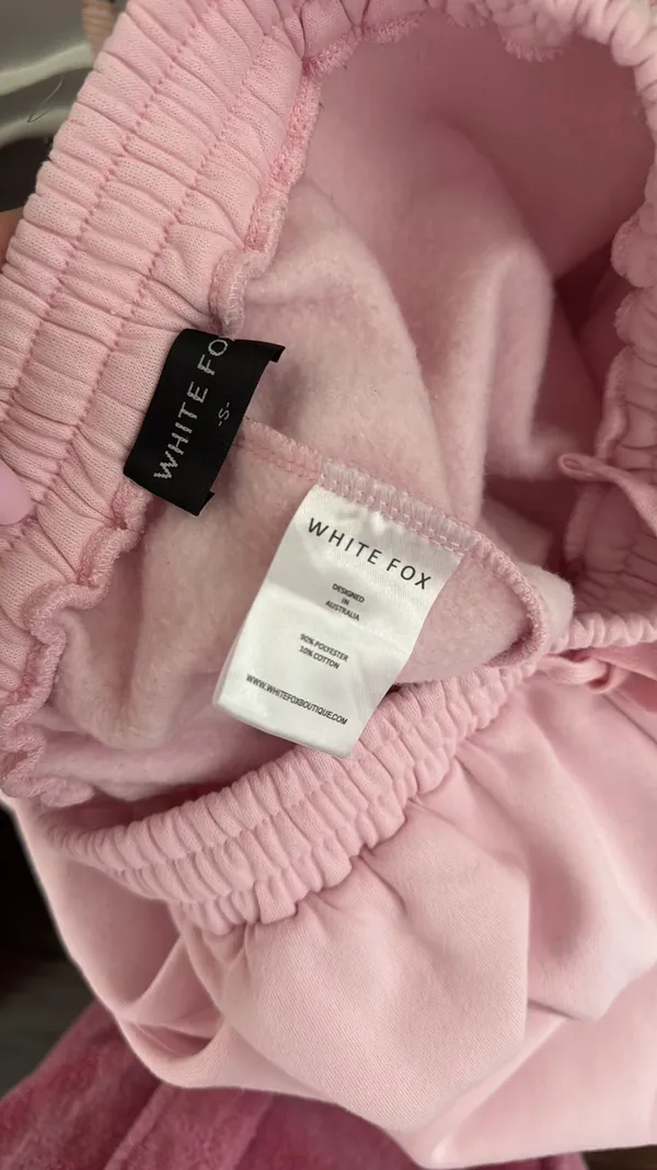 White fox sweat pants - Image 4