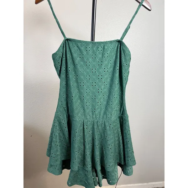 Heart & Heels Green Eyelet Tiered Ruffle Romper Size Large Sleeveless Boho - Image 4