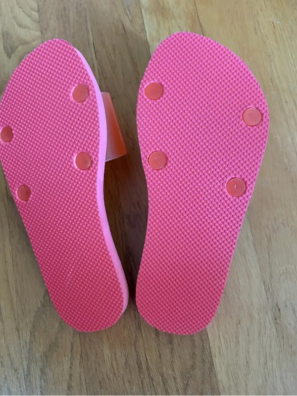Old Navy Pink Sandals Slides Size 7 - Image 3