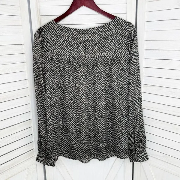 Ann‎ Taylor Loft Printed Pullover Blouse Cream Black Medium Long Sleeve - Image 8