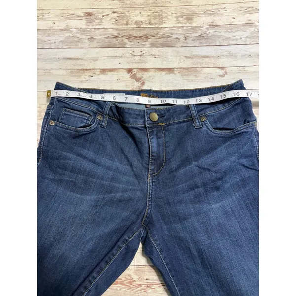 Kut from the Kloth Farrah Baby Bootcut Jeans Size 12 Dark Wash Denim - Image 6