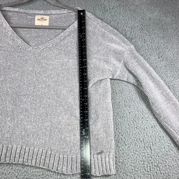 Hollister Chenille Sweater Women Small Oversized V Neck‎ Chunky Soft Cozy - Image 4
