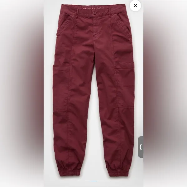American Eagle Snappy Stretch High-Waisted Baggy Cargo Jogger - Image 4