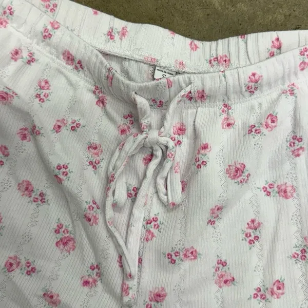 Vintage pointelle coquette rose floral ruffled pj pants - Image 3