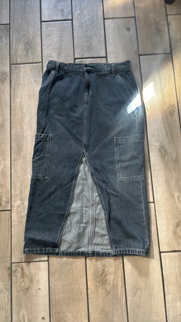Old Navy Mid-rise Cargo Maxi Skirt - Image 2
