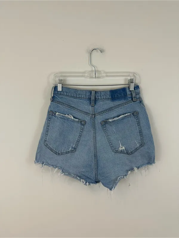 Abercrombie and Fitch Light Wash Ultra High Rise Mom Shorts Denim Size 6 - Image 5