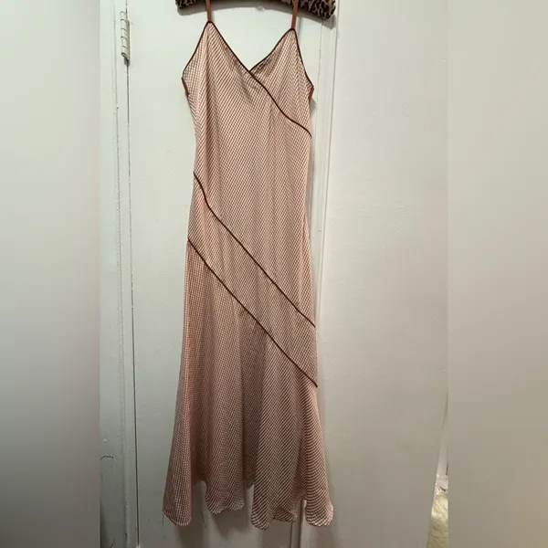 NWT $129 DKNY Dress Satin Mini Grid Print Adjustable Straps V Neck Women Medium - Image 4