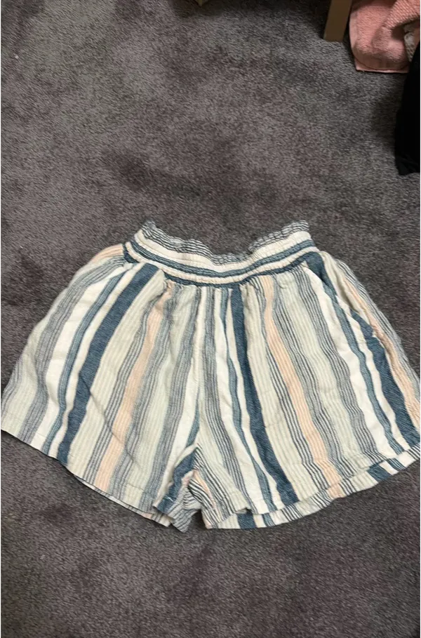 Striped Summer Linen Short - Image 3
